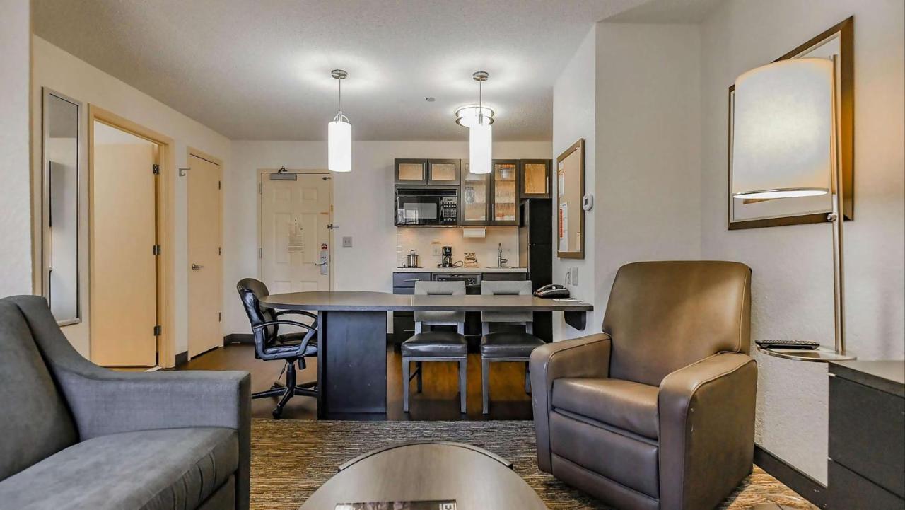 Sonesta Simply Suites Charlotte University Exteriör bild