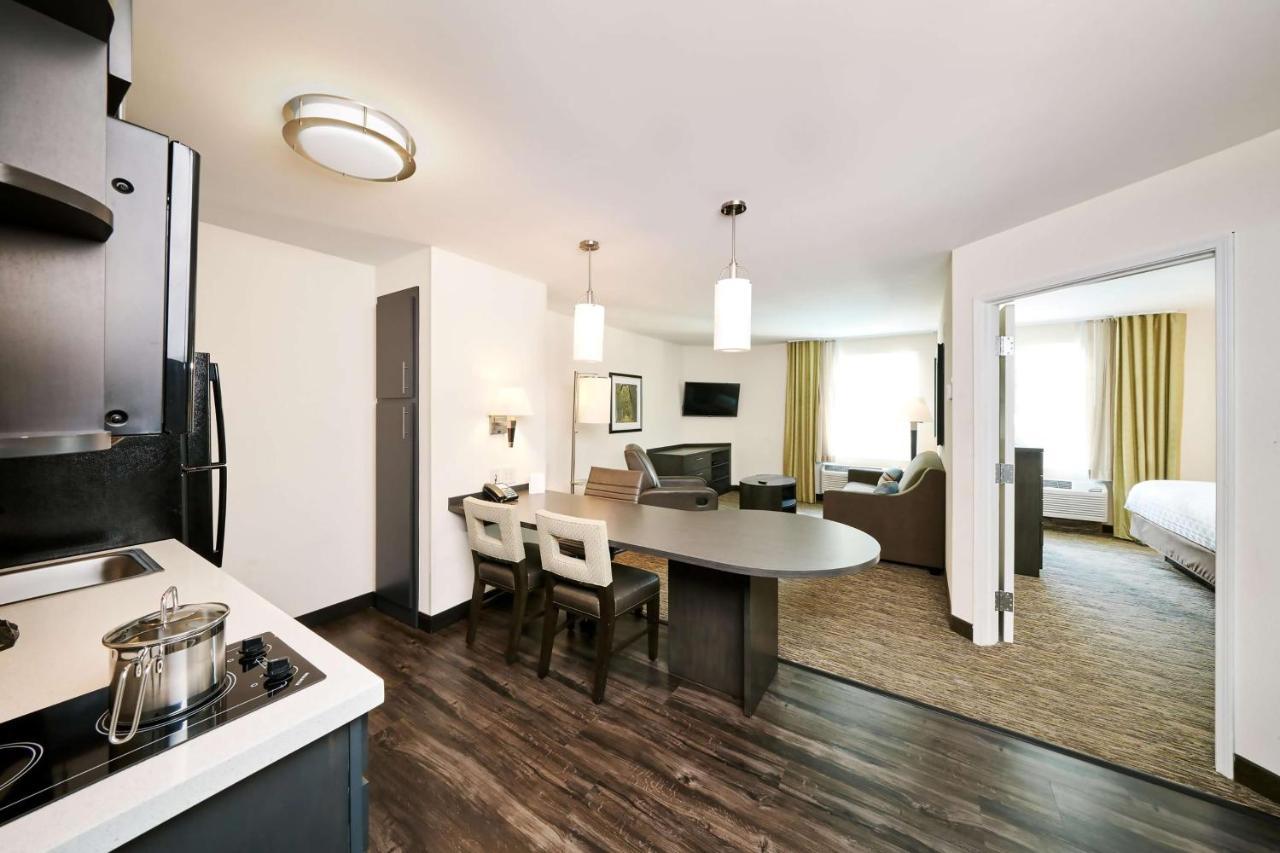 Sonesta Simply Suites Charlotte University Exteriör bild