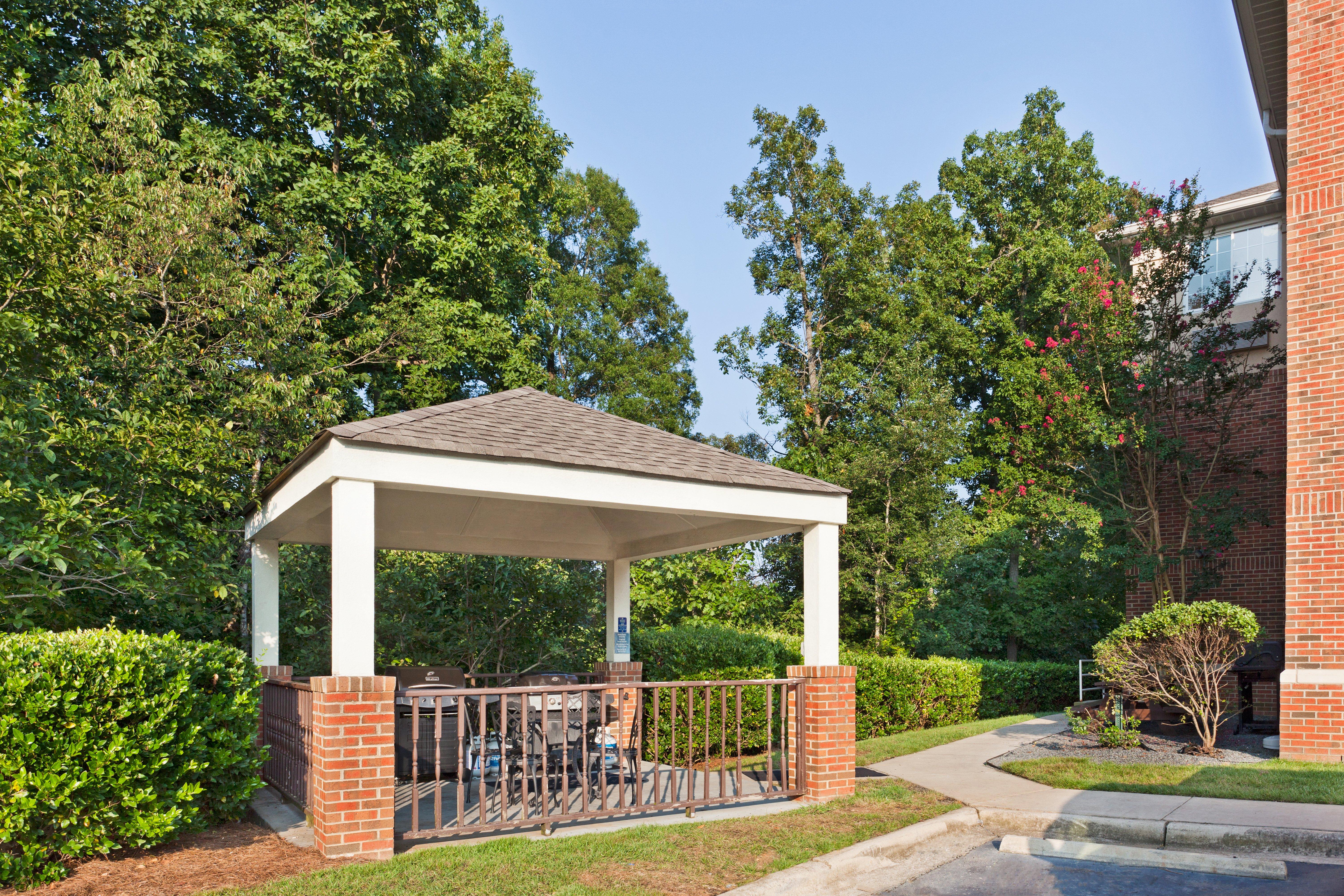 Sonesta Simply Suites Charlotte University Exteriör bild