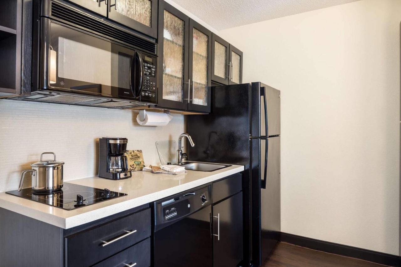 Sonesta Simply Suites Charlotte University Exteriör bild
