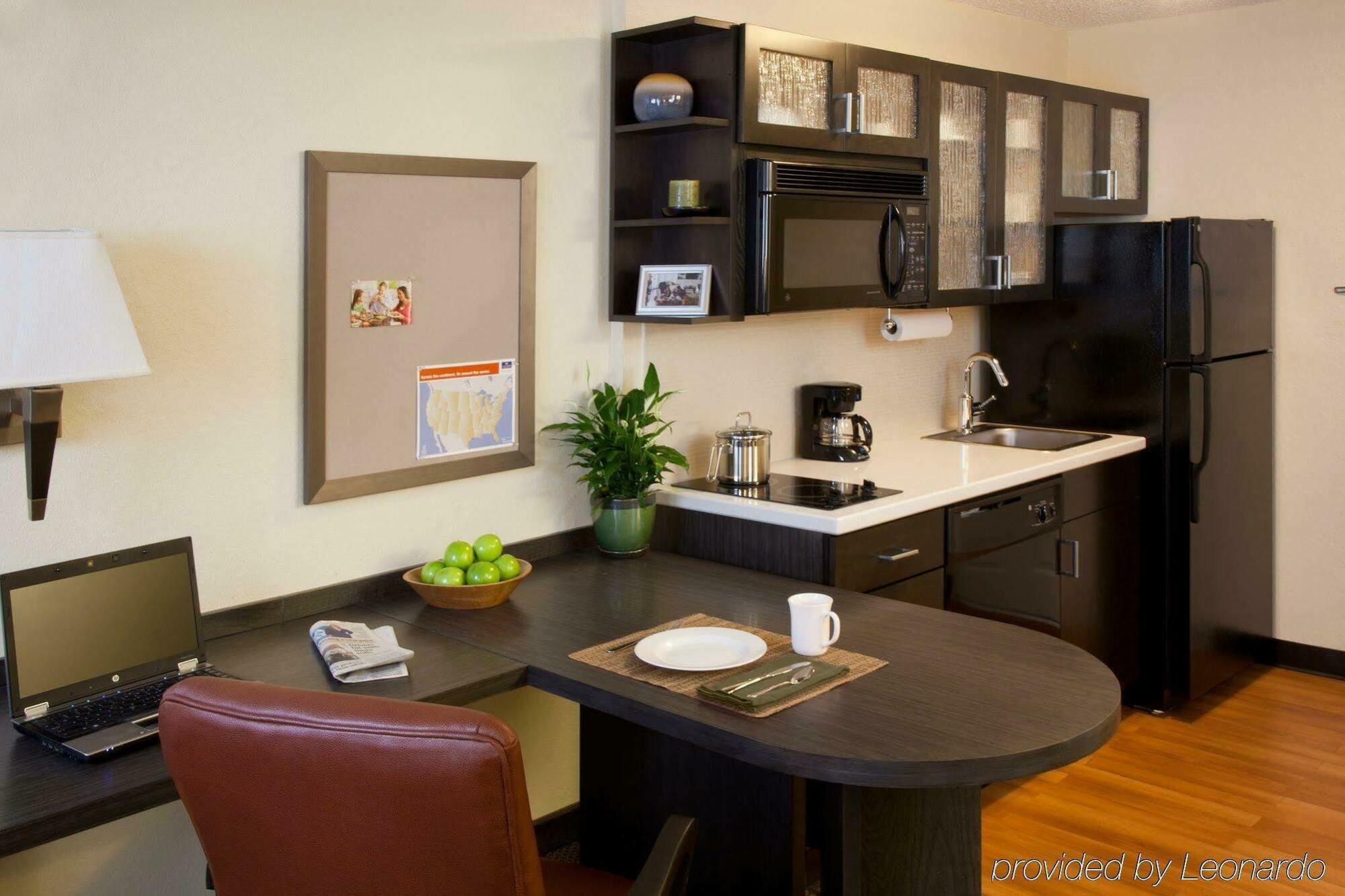 Sonesta Simply Suites Charlotte University Exteriör bild